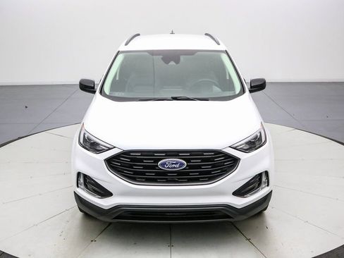 Certified 2022 Ford Edge SEL w/ Sport Appearance Package image 9