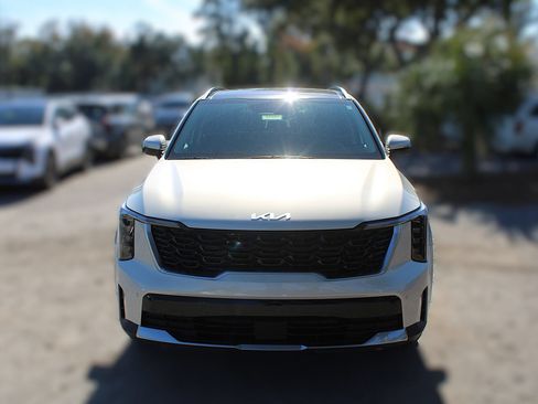 New 2026 Kia Sorento S FWD image 16