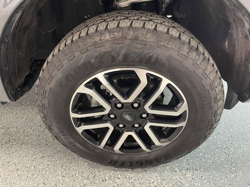 Used 2024 Ford Ranger Lariat w/ Advanced Towing Package image 28