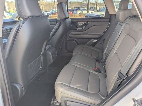 New 2025 Lincoln Corsair Reserve w/ Equipment Group 202A image 13