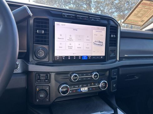 Used 2024 Ford F250 Platinum w/ FX4 Off-Road Package image 60