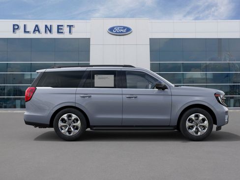 New 2027 Ford Expedition Active RWD image 6