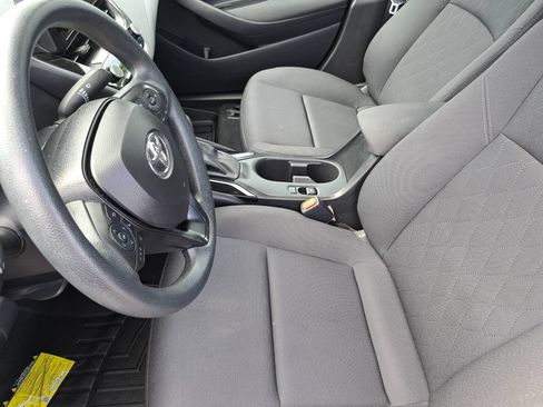 Used 2024 Toyota Corolla LE FWD image 18