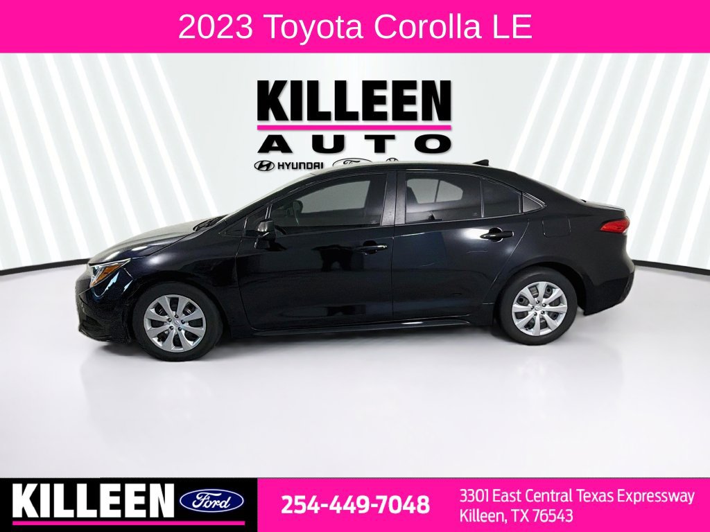 Used 2023 Toyota Corolla LE FWD image 2