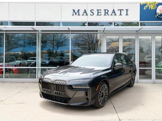 Used 2025 BMW 760i xDrive w/ Autobahn Package AWD/4WD video 1