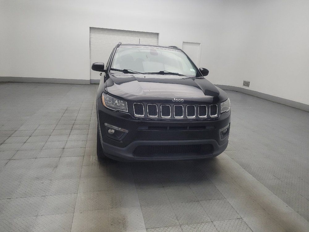Used 2017 Jeep Compass Latitude w/ Popular Equipment Group AWD/4WD image 14