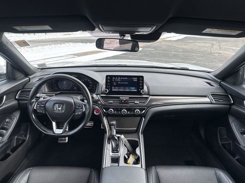 Certified 2018 Honda Accord Sport image 22
