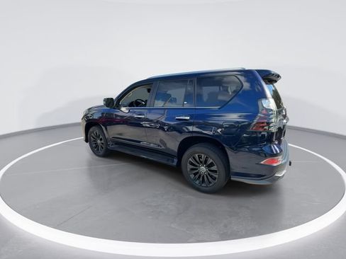 Used 2023 Lexus GX 460 Premium w/ Accessory Package AWD/4WD image 6