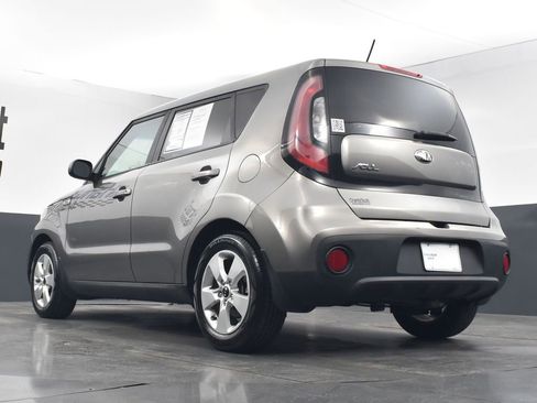 Used 2018 Kia Soul image 21