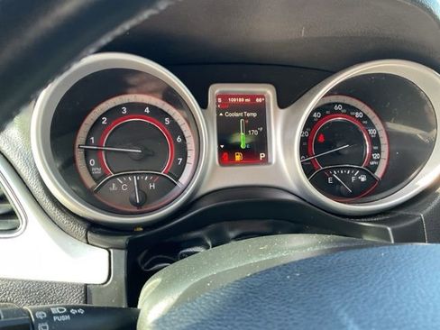 Used 2018 Dodge Journey SE w/ Popular Equipment Group FWD image 15