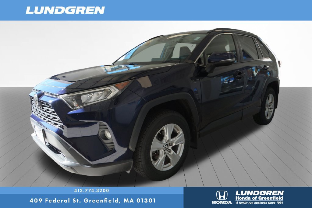 Used 2019 Toyota RAV4 XLE w/ Convenience Package AWD/4WD image 3