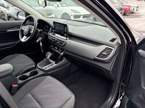 Certified 2023 Kia Seltos LX image 21