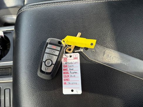 Used 2019 Ford F150 Raptor w/ Equipment Group 802A Luxury image 31