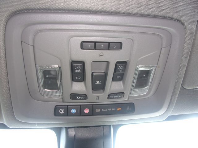 Used 2022 GMC Sierra 1500 SLT AWD/4WD image 31