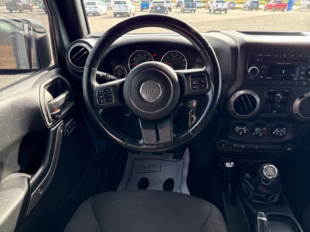 Used 2015 Jeep Wrangler Unlimited Sport w/ Quick Order Package 23S AWD/4WD image 16