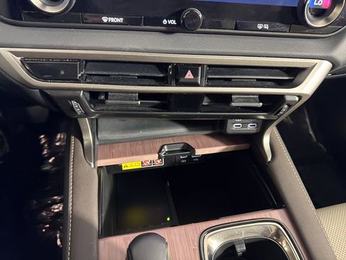 Used 2023 Lexus RX 350 Premium w/ Accessory Package (A2) AWD/4WD image 29