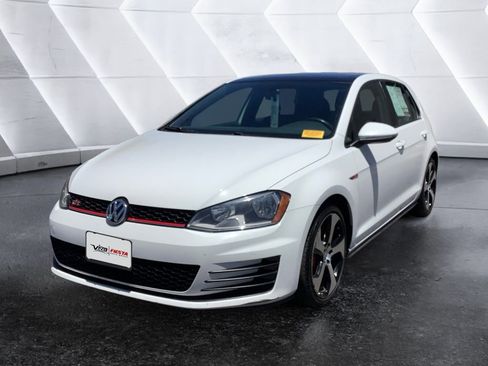 Used 2015 Volkswagen GTI Autobahn FWD image 3