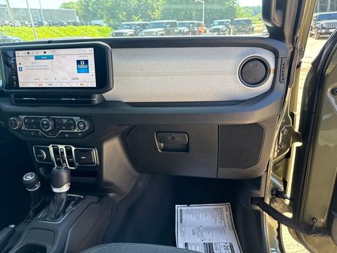 New 2026 Jeep Wrangler Unlimited Sport AWD/4WD image 25