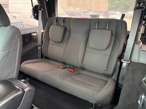 Used 2021 Jeep Wrangler Sport AWD/4WD image 17