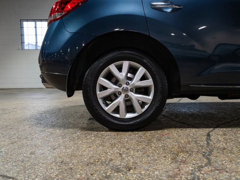 Used 2014 Nissan Murano SV w/ Value Package image 10