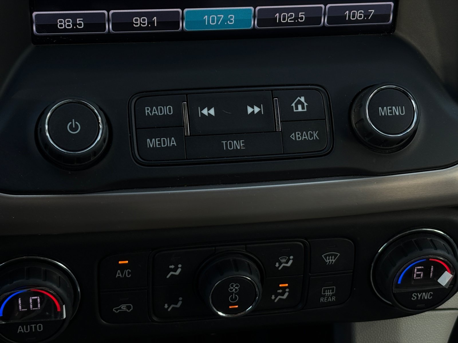 Used 2017 GMC Acadia Denali w/ Technology Package FWD image 16