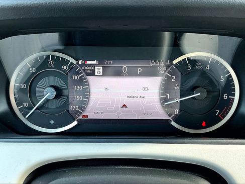 Used 2022 Land Rover Range Rover Velar R-Dynamic S image 20