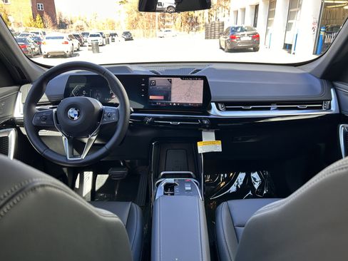 Used 2026 BMW X1 xDrive28i w/ Technology Package image 28