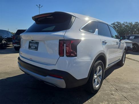 New 2026 Kia Sorento LX image 8