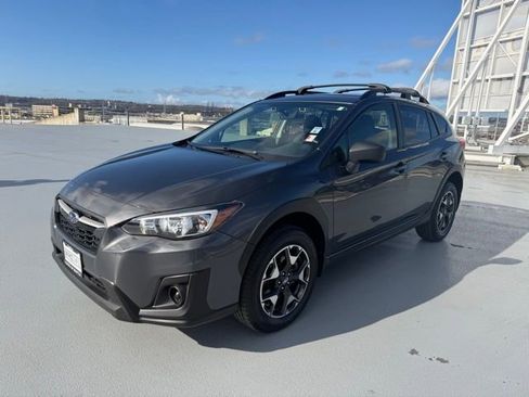 Used 2020 Subaru Crosstrek 2.0i image 6