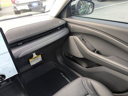 New 2026 Ford Mustang Mach-E Premium image 17