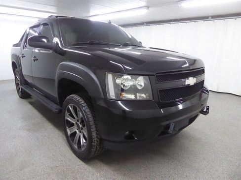 Used 2011 Chevrolet Avalanche LS AWD/4WD image 1
