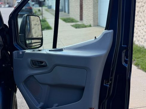 Used 2019 Ford Transit 250 130 Low Roof RWD image 27