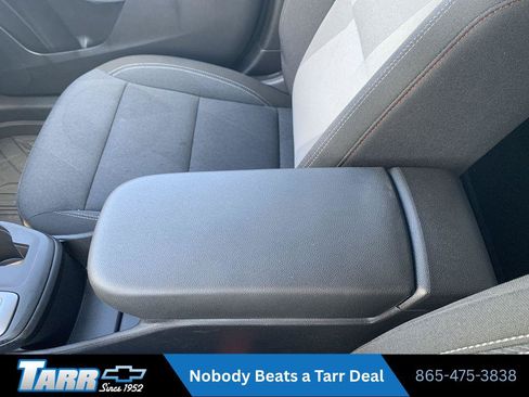 Used 2026 Chevrolet Trax RS FWD image 21