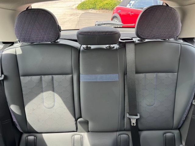 Used 2026 MINI Cooper 4-Door Hardtop FWD image 26