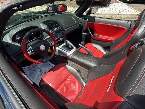 Used 2007 Saturn Sky Red Line RWD image 34