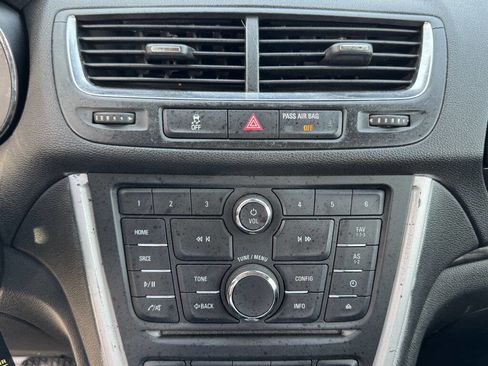 Used 2014 Buick Encore FWD image 19