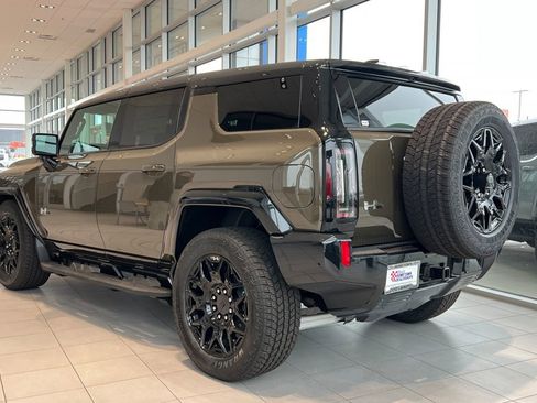 New 2025 GMC Hummer EV 2X image 4
