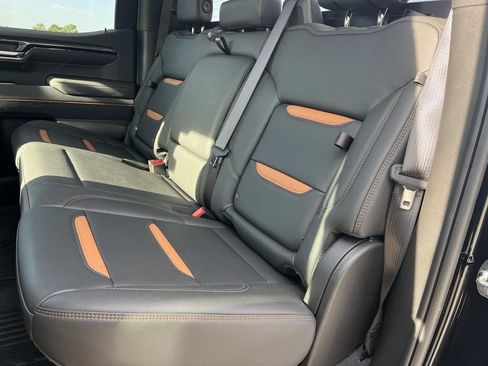 Used 2026 GMC Sierra 1500 AT4 w/ AT4 Premium Package AWD/4WD image 10