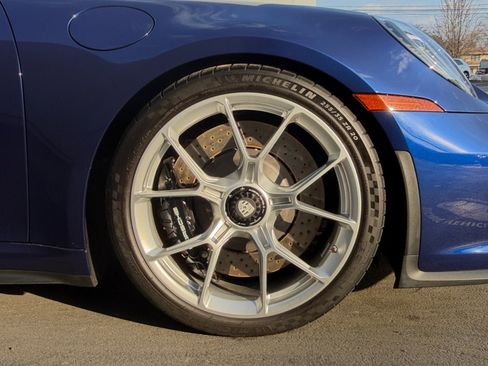 Certified 2022 Porsche 911 GT3 RWD image 15