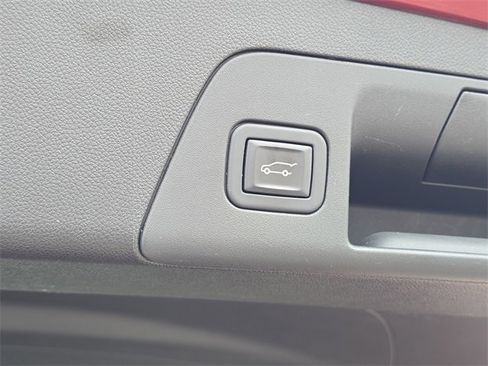 Certified 2023 Buick Envision Essence image 27