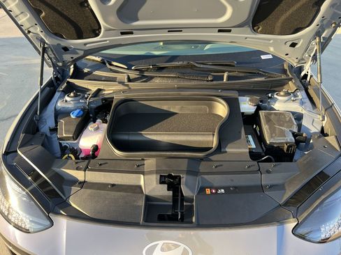 New 2025 Hyundai Ioniq 6 SEL image 33