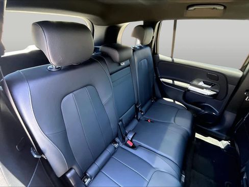Certified 2026 Mercedes-Benz GLB 250 image 20