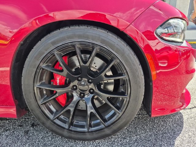 Used 2016 Dodge Charger SRT Hellcat w/ Harman/Kardon Audio Group RWD image 28