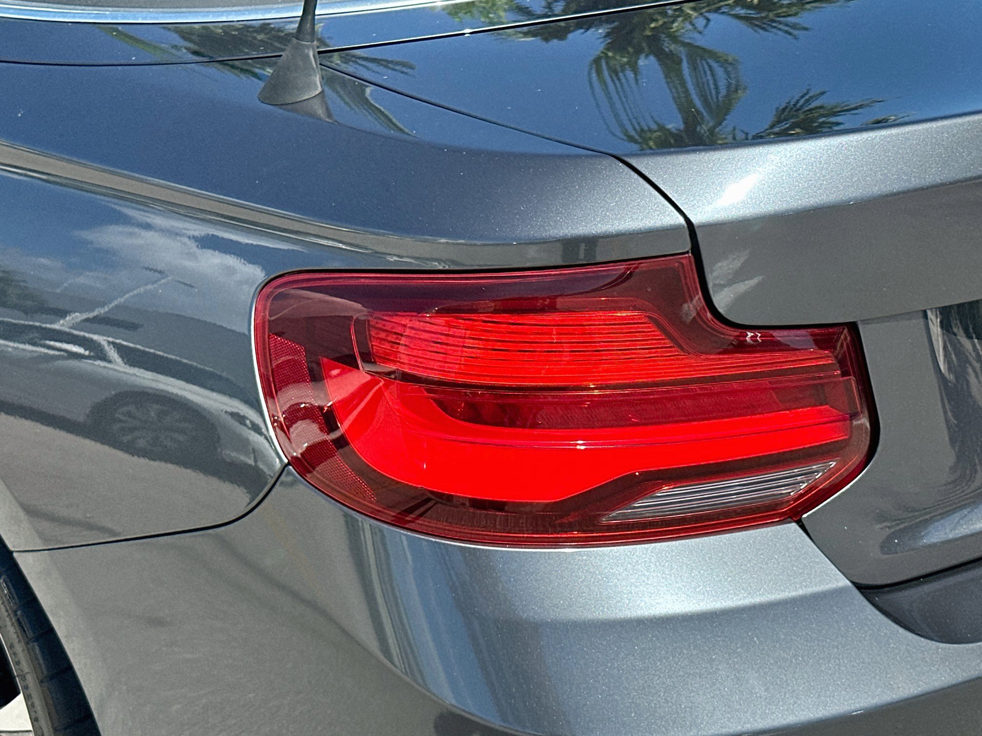 Used 2020 BMW 230i Convertible w/ Convenience Package RWD image 25