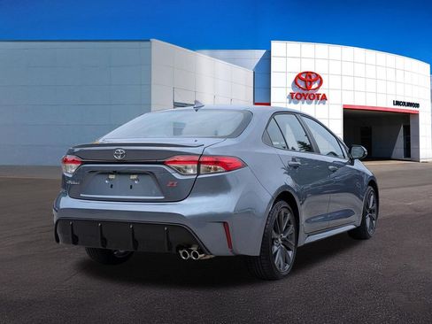 Used 2026 Toyota Corolla SE w/ SE Package FWD image 10