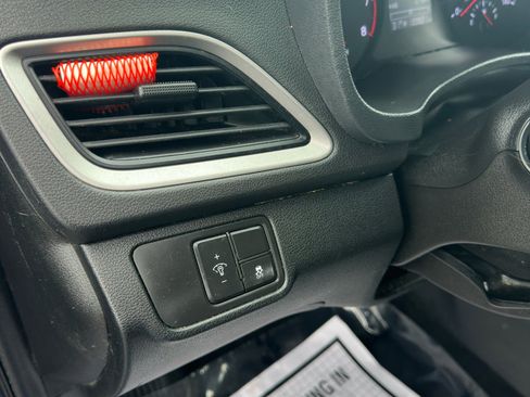 Used 2019 Hyundai Accent SE image 31