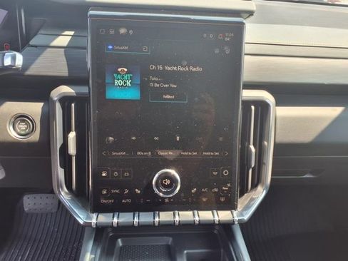 New 2025 GMC Acadia AT4 w/ Super Cruise Package image 11