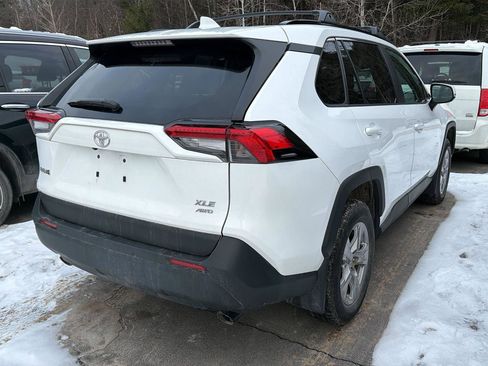 Used 2025 Toyota RAV4 XLE image 7