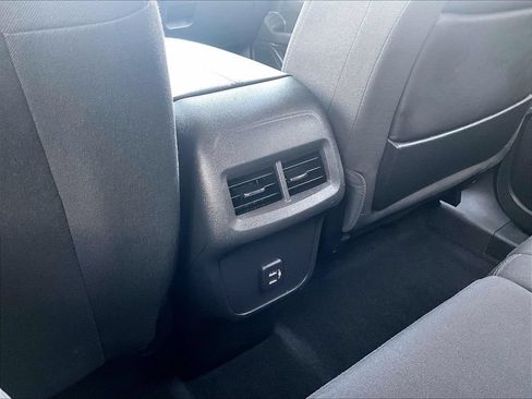 Used 2023 GMC Terrain SLE w/ Driver Convenience Package AWD/4WD image 33