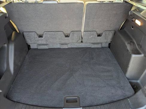 Used 2018 Ford Escape SE w/ SE Sync 3 Package image 6